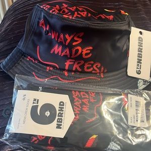 Mens bucket hat and crew socks. New